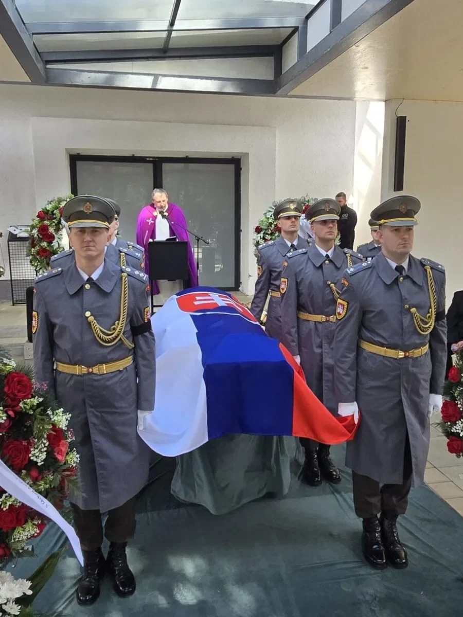 PPP-o-nas-HP-6-scaled-ritb8afhxxi0vt644py86fdl9d1cbv5d91w2hz5pls